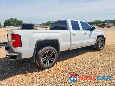 Trzecie zdjęcie samochodu z tyłu: 2019 GMC SIERRA LIMITED K1500 SLE VIN:2GTV2MEC6K1104395 - miniatura