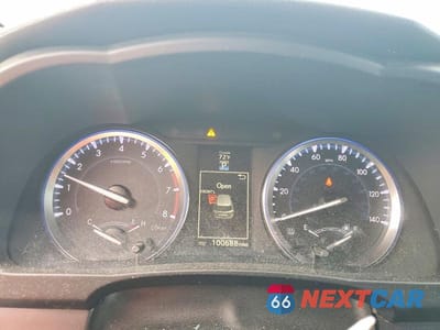 Zdjęcie 9 z 13 samochodu: 2015 TOYOTA HIGHLANDER VIN:5TDJKRFH8FS211517 - miniatura