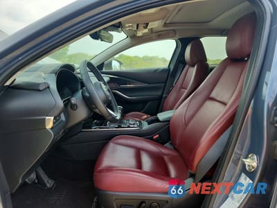 Zdjęcie 7 z 13 samochodu: 2025 MAZDA CX-30 AWD S CARBON EDITION VIN:3MVDMBCM7SM812443 - miniatura