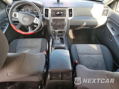 Zdjęcie 8 z 13 samochodu: 2010 JEEP GRAND CHEROKEE LAREDO VIN:1J4PS4GK1AC148028 - miniatura