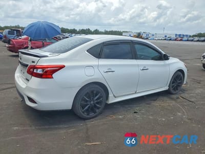 Trzecie zdjęcie samochodu z tyłu: 2018 NISSAN SENTRA SR VIN:3N1AB7AP8JY253161 - miniatura