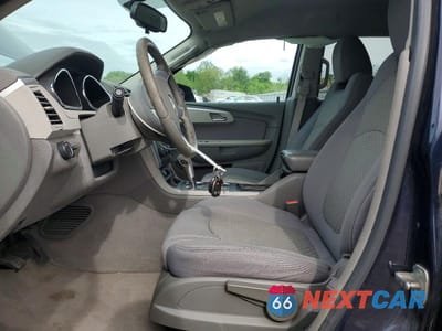 Zdjęcie 7 z 13 samochodu: 2011 CHEVROLET TRAVERSE LS VIN:1GNKRFED0BJ386162 - miniatura