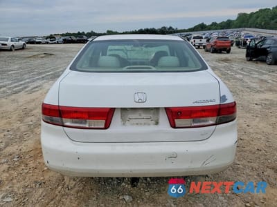 Zdjęcie 6 z 12 samochodu: 2003 HONDA ACCORD LX VIN:1HGCM56333A008660 - miniatura