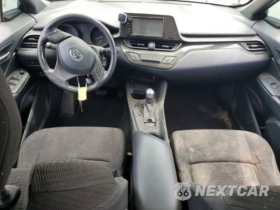 Zdjęcie 8 z 13 samochodu: 2018 TOYOTA C-HR XLE VIN:NMTKHMBX6JR020124 - miniatura