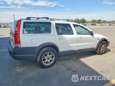 Trzecie zdjęcie samochodu z tyłu: 2004 VOLVO XC70 VIN:YV1SZ59H941127425 - miniatura
