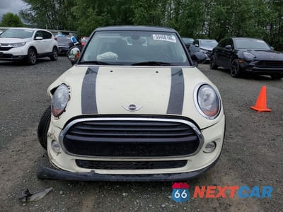 Piąte zdjęcie samochodu w środku: 2016 MINI COOPER VIN:WMWXU1C57G2D11200 - miniatura