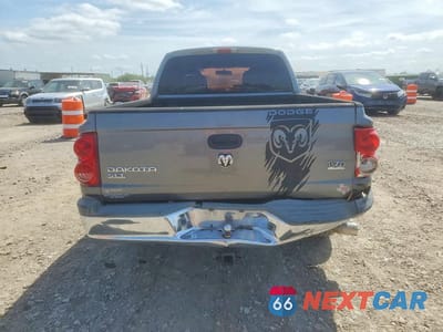 Zdjęcie 6 z 12 samochodu: 2006 DODGE DAKOTA QUAD SLT VIN:1D7HE48N26S529559 - miniatura