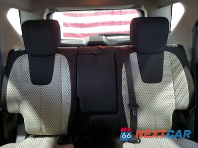 Zdjęcie 10 z 13 samochodu: 2010 CHEVROLET EQUINOX LS VIN:2CNALBEW5A6225281 - miniatura