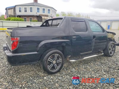 Trzecie zdjęcie samochodu z tyłu: 2013 HONDA RIDGELINE SPORT VIN:5FPYK1F70DB015541 - miniatura
