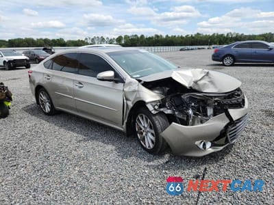 Czwarte zdjęcie samochodu z boku: 2015 TOYOTA AVALON LIMITED VIN:4T1BK1EB1FU176717 - miniatura