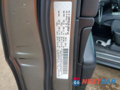 Zdjęcie 13 z 13 samochodu: 2013 JEEP GRAND CHEROKEE LAREDO VIN:1C4RJFAGXDC560731 - miniatura