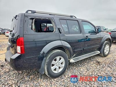 Trzecie zdjęcie samochodu z tyłu: 2011 NISSAN PATHFINDER S VIN:5N1AR1NN1BC616369 - miniatura