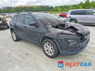Czwarte zdjęcie samochodu z boku: 2016 JEEP CHEROKEE SPORT VIN:1C4PJMAS1GW278075 - miniatura