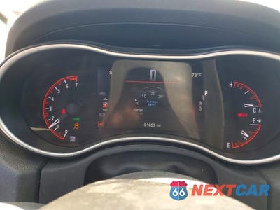 Zdjęcie 9 z 13 samochodu: 2019 DODGE DURANGO SXT VIN:1C4RDJAG7KC606555 - miniatura