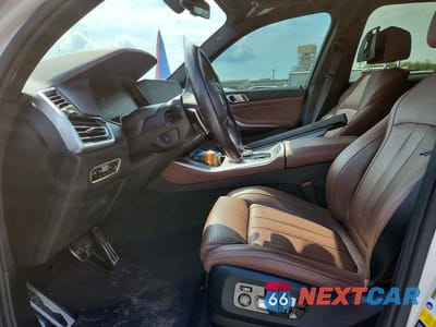 Zdjęcie 7 z 13 samochodu: 2020 BMW X5 XDRIVE40I VIN:5UXCR6C04L9D02264 - miniatura