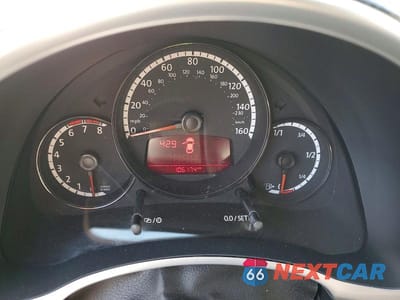Zdjęcie 9 z 13 samochodu: 2013 VOLKSWAGEN BEETLE TURBO VIN:3VWV67ATXDM602667 - miniatura