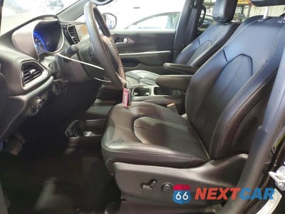 Zdjęcie 7 z 13 samochodu: 2025 CHRYSLER PACIFICA SELECT VIN:2C4RC1BG6SR532084 - miniatura