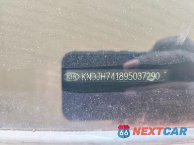 Zdjęcie 13 z 13 samochodu: 2009 KIA BORREGO LX VIN:KNDJH741895037290 - miniatura