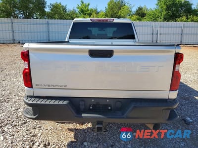 Zdjęcie 6 z 12 samochodu: 2023 CHEVROLET SILVERADO K2500 HEAVY DUTY VIN:1GC4YLEY2PF174122 - miniatura