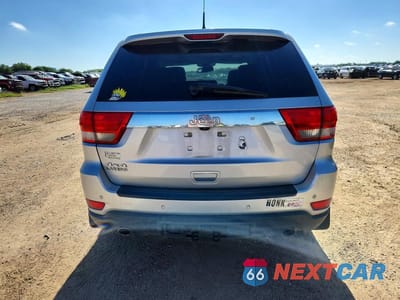 Zdjęcie 6 z 13 samochodu: 2011 JEEP GRAND CHEROKEE LAREDO VIN:1J4RR4GT7BC509843 - miniatura