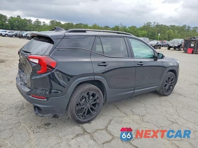Trzecie zdjęcie samochodu z tyłu: 2022 GMC TERRAIN SLE VIN:3GKALMEV2NL257585 - miniatura