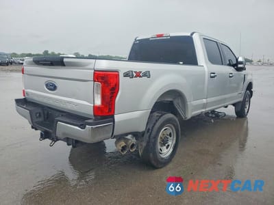 Trzecie zdjęcie samochodu z tyłu: 2018 FORD F250 4WD 6.7L V8 TDSL XLT CREW CAB VIN:1FT7W2BT0JEB97305 - miniatura