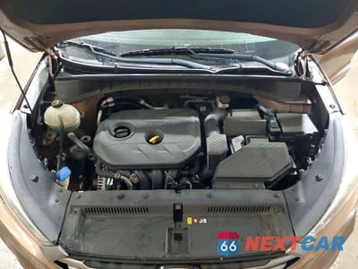 Zdjęcie 12 z 14 samochodu: 2016 HYUNDAI TUCSON SE VIN:KM8J23A43GU107396 - miniatura