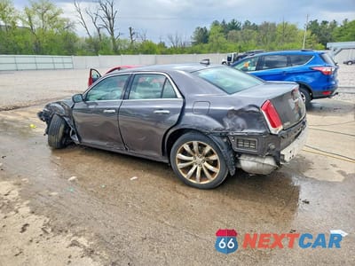 Drugie zdjęcie samochodu z przodu: 2018 CHRYSLER 300 LIMITED VIN:2C3CCAEG1JH123128 - miniatura