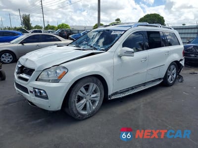 2011 MERCEDES-BENZ GL 450 4MATIC 4JGBF7BE5BA743125 - główne zdjęcie licytacji z USA - miniatura