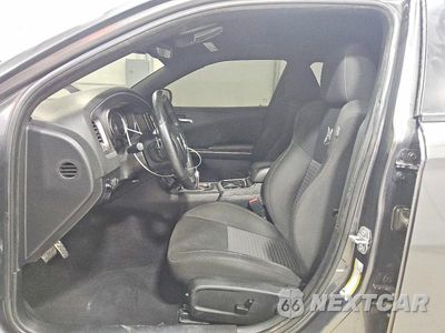 Zdjęcie 7 z 12 samochodu: 2019 DODGE CHARGER SCAT PACK VIN:2C3CDXGJ8KH579184 - miniatura