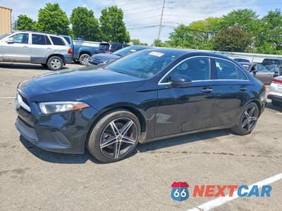 2019 MERCEDES-BENZ A 220 4MATIC WDD3G4FB4KW018130 - główne zdjęcie licytacji z USA - miniatura
