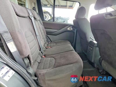 Zdjęcie 11 z 13 samochodu: 2006 NISSAN PATHFINDER S VIN:5N1AR18W46C676639 - miniatura