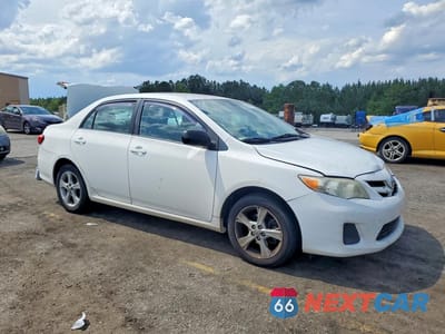 Czwarte zdjęcie samochodu z boku: 2011 TOYOTA COROLLA LE VIN:2T1BU4EE9BC655727 - miniatura