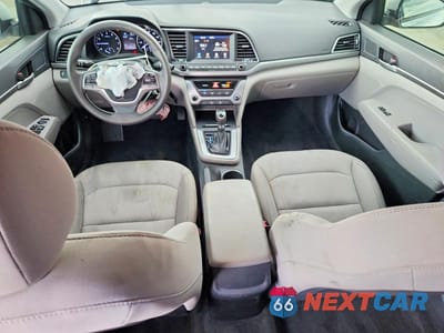 Zdjęcie 8 z 13 samochodu: 2018 HYUNDAI ELANTRA SE VIN:5NPD74LFXJH392512 - miniatura