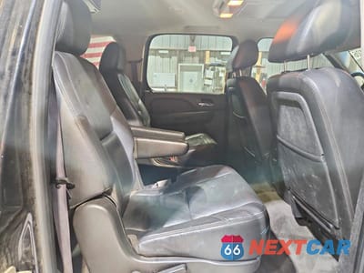 Zdjęcie 11 z 14 samochodu: 2011 CHEVROLET SUBURBAN VIN:1GNSKKE38BR233955 - miniatura