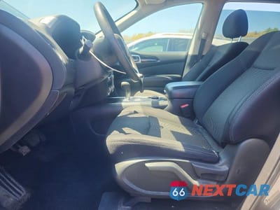 Zdjęcie 7 z 12 samochodu: 2020 NISSAN PATHFINDER S VIN:5N1DR2AM3LC578564 - miniatura