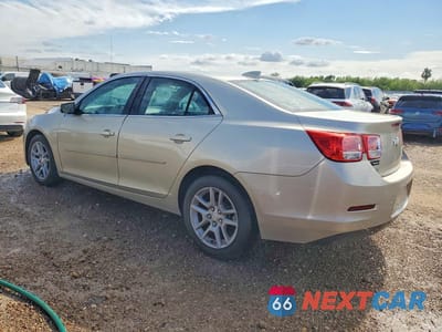 Drugie zdjęcie samochodu z przodu: 2015 CHEVROLET MALIBU 1LT VIN:1G11C5SL1FF255951 - miniatura