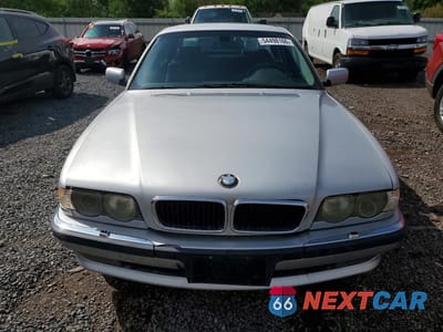 Piąte zdjęcie samochodu w środku: 2001 BMW 740 IL VIN:WBAGH83491DP33823 - miniatura