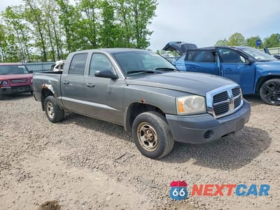 Czwarte zdjęcie samochodu z boku: 2007 DODGE DAKOTA QUAD VIN:1D7HW28K27S259631 - miniatura