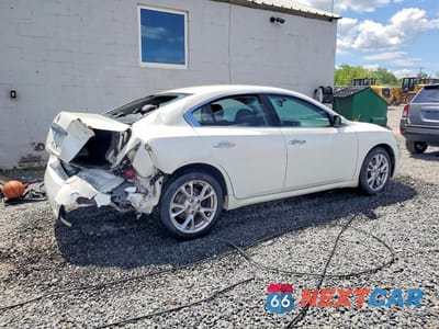 Trzecie zdjęcie samochodu z tyłu: 2014 NISSAN MAXIMA 3.5 S VIN:1N4AA5AP8EC484148 - miniatura