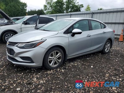 2017 CHEVROLET CRUZE LT 1G1BE5SM9H7175916 - główne zdjęcie licytacji z USA - miniatura