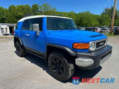 Czwarte zdjęcie samochodu z boku: 2007 TOYOTA FJ CRUISER BASE VIN:JTEBU11F870036224 - miniatura