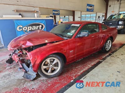 2006 FORD MUSTANG GT 1ZVHT82H865174886 - główne zdjęcie licytacji z USA - miniatura