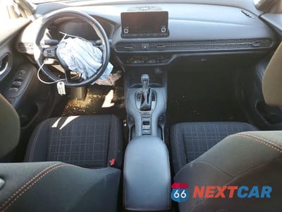 Zdjęcie 8 z 13 samochodu: 2025 HONDA HR-V SPORT VIN:3CZRZ2H50SM771366 - miniatura