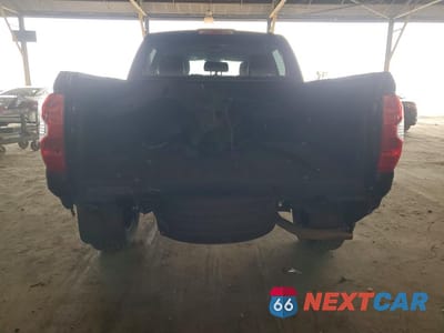 Zdjęcie 6 z 12 samochodu: 2017 TOYOTA TUNDRA CREWMAX LIMITED VIN:5TFHW5F11HX582756 - miniatura