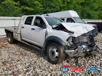 Czwarte zdjęcie samochodu z boku: 2023 RAM 5500 VIN:3C7WRNEL9PG570670 - miniatura