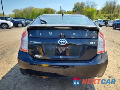 Zdjęcie 6 z 12 samochodu: 2012 TOYOTA PRIUS TWO VIN:JTDKN3DU5C1549801 - miniatura