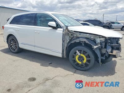 Czwarte zdjęcie samochodu z boku: 2023 AUDI Q7 PREMIUM VIN:WA1ACBF75PD005199 - miniatura