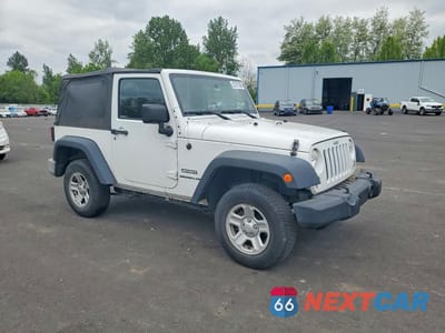 Czwarte zdjęcie samochodu z boku: 2014 JEEP WRANGLER SPORT VIN:1C4AJWAG2EL192382 - miniatura