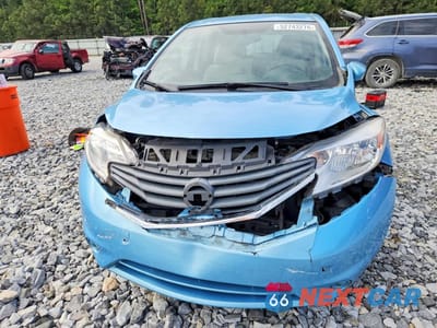 Piąte zdjęcie samochodu w środku: 2015 NISSAN VERSA NOTE SV VIN:3N1CE2CP7FL385817 - miniatura